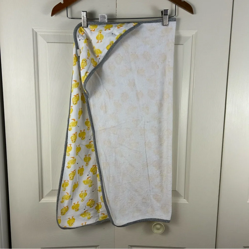 Burt's Bees Baby Hooded Towel Terry Cloth Duck Print Gray White Yellow Duckling